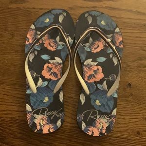 Roxy Flower Flip Flops